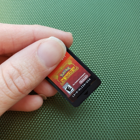 Pokémon Scarlet for Nintendo Switch – Like New, No Box - Picture 5 of 6